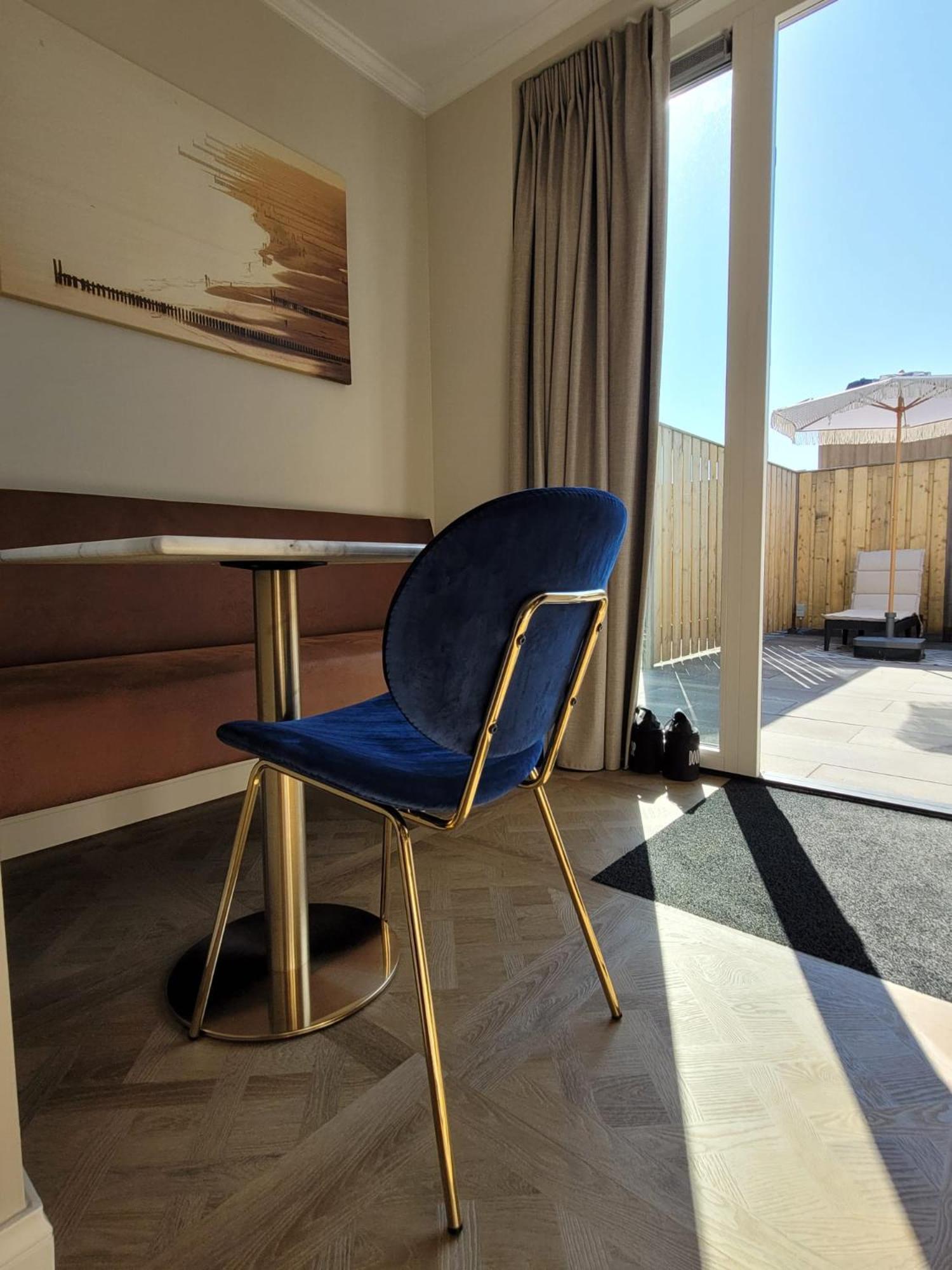 Luxe Kamer Langendam 48 Met Prive Terras Zoutelande Exterior photo